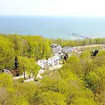 Haus Koenigsstuhl In - Penthouse Mit Kamin Und Balkon Aparthotel Sellin (Rugen)