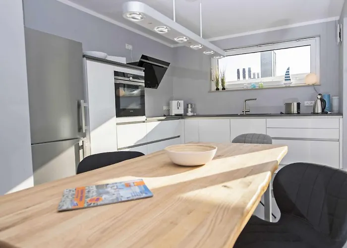 Haus Koenigsstuhl In - Penthouse Mit Kamin Und Balkon Aparthotel